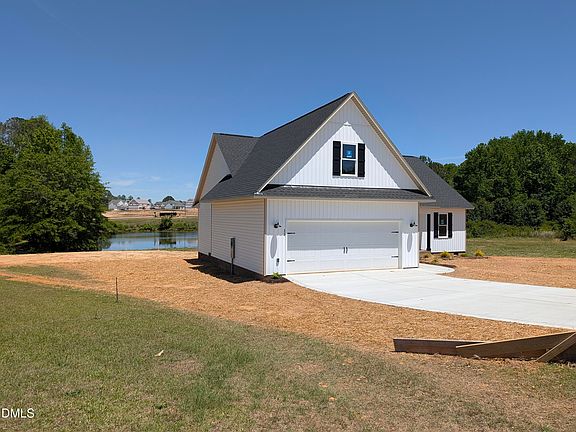 2nd image of 35 Turnberry Ct