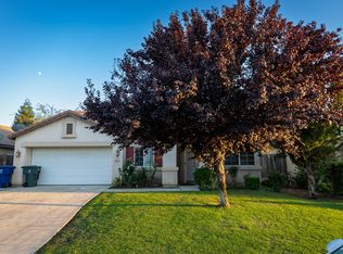 9411 Tahiti Ave, Bakersfield, CA 93311