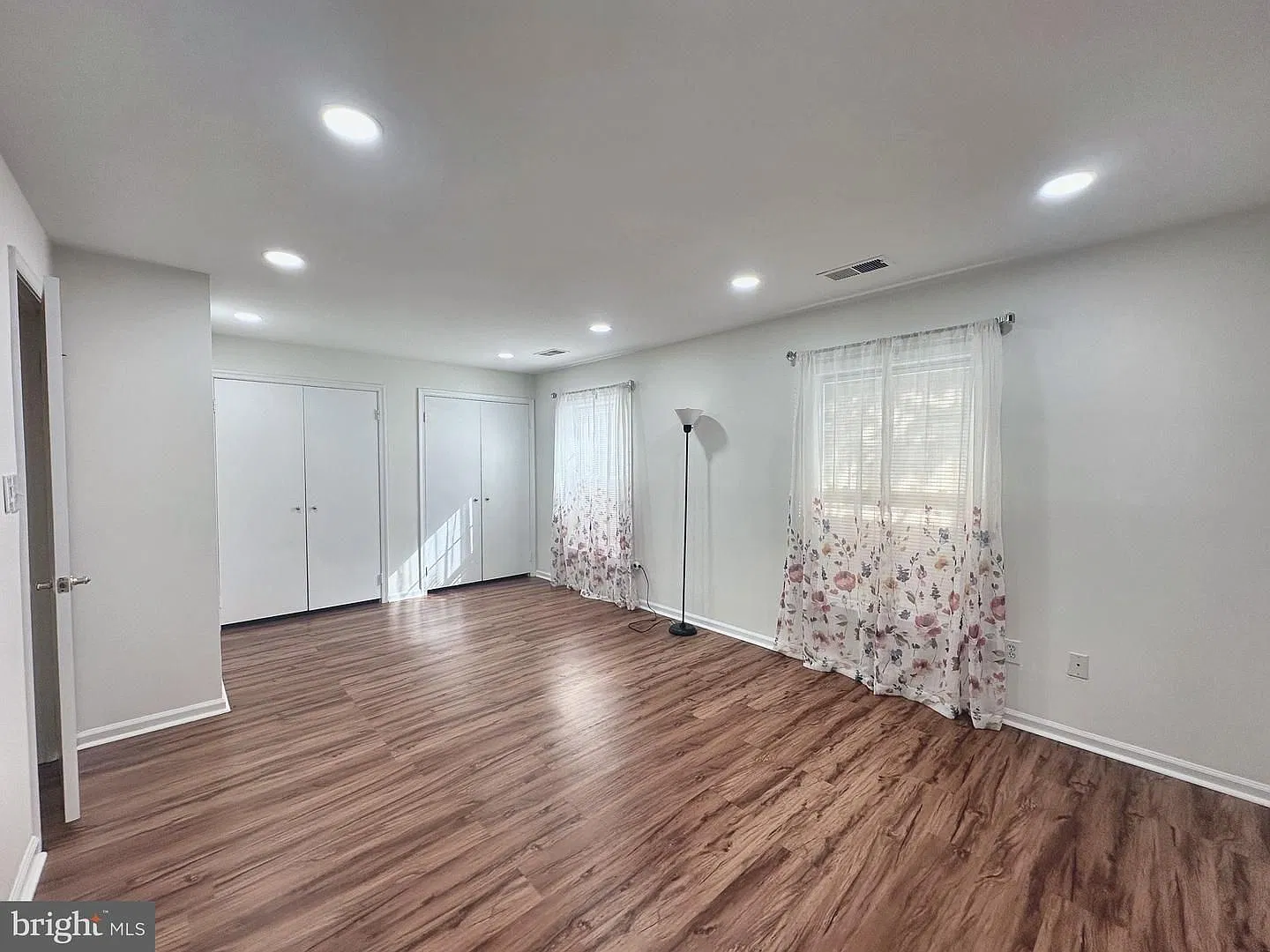 Welcome to this terrace-level one-bedroom, one-bath condo in Tuckerman Station — Photo 3
