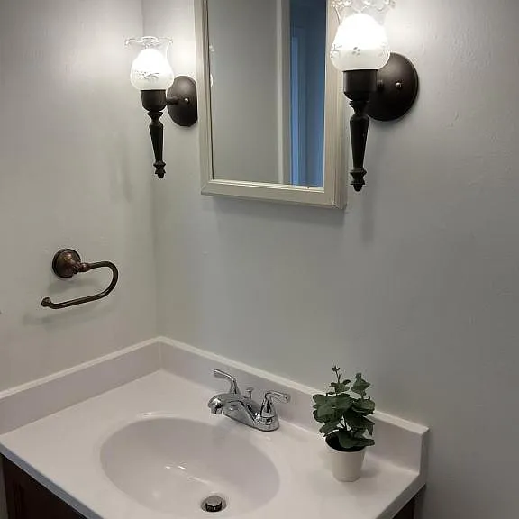 930 Briar Mnr — Photo 8