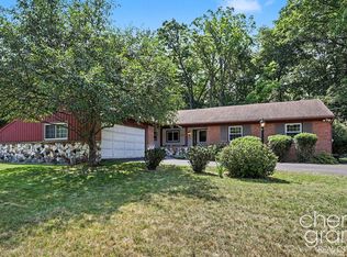 3052 Bonita Dr SE, Grand Rapids, MI 49508