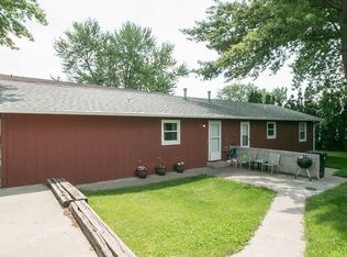 2002 10th St #A, Coralville, IA 52241