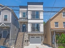 213 Pine St, Elizabethport, NJ