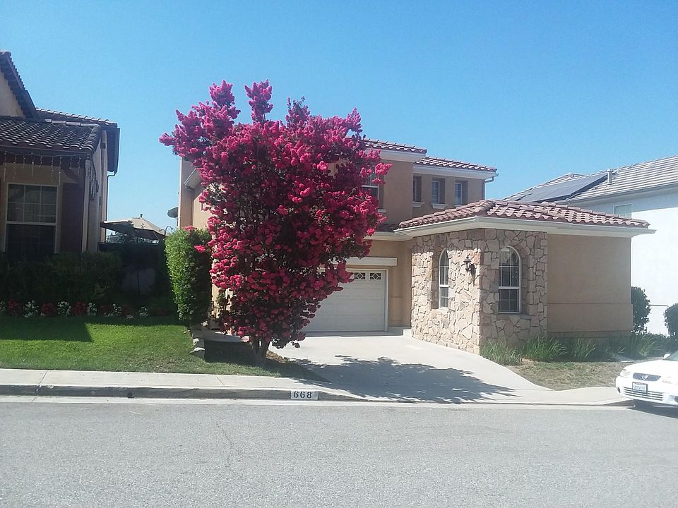 1st image of 668 S Avenue 61