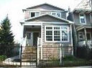 2022 W Warner Ave, Chicago, IL 60618