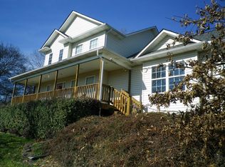 1604 Hidden Hills Dr, Clinton, TN 37716