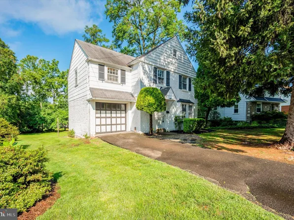 105 Runnymede Ave, Jenkintown, PA 19046