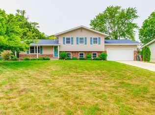 432 Bath Hills Blvd, Akron, OH