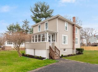 89 Irving Rd, Warwick, RI 02888