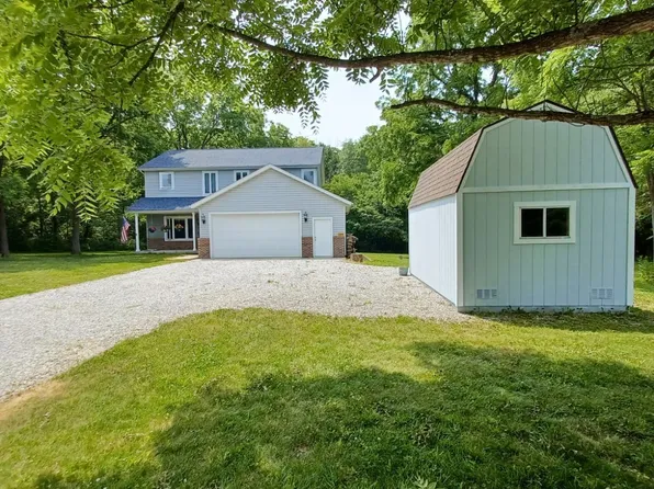 6399 E 900 S, Ladoga, IN 47954