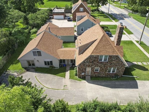 1915 Muscatine Ave