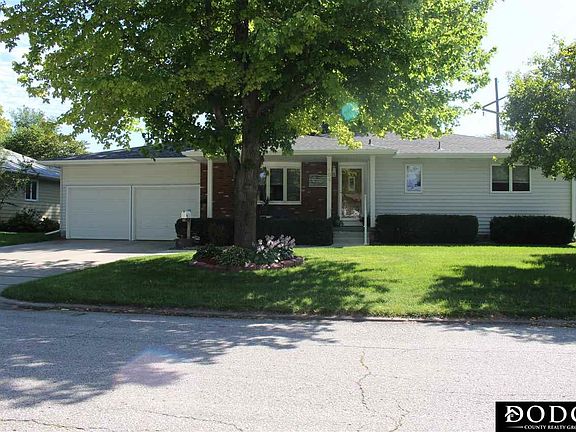 2nd image of 906 N William Ave