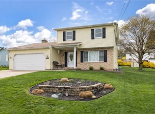 1619 Winslow Dr, Erie, PA 16509