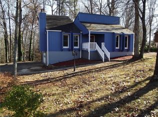 104 Grabs Ct, King, NC 27021