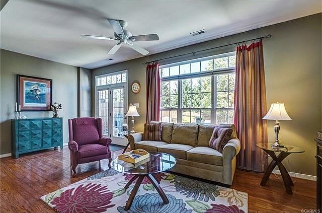 1st image of 1612 New Haven Pl
