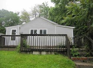 1315 Seneca Ave, Des Moines, IA 50313