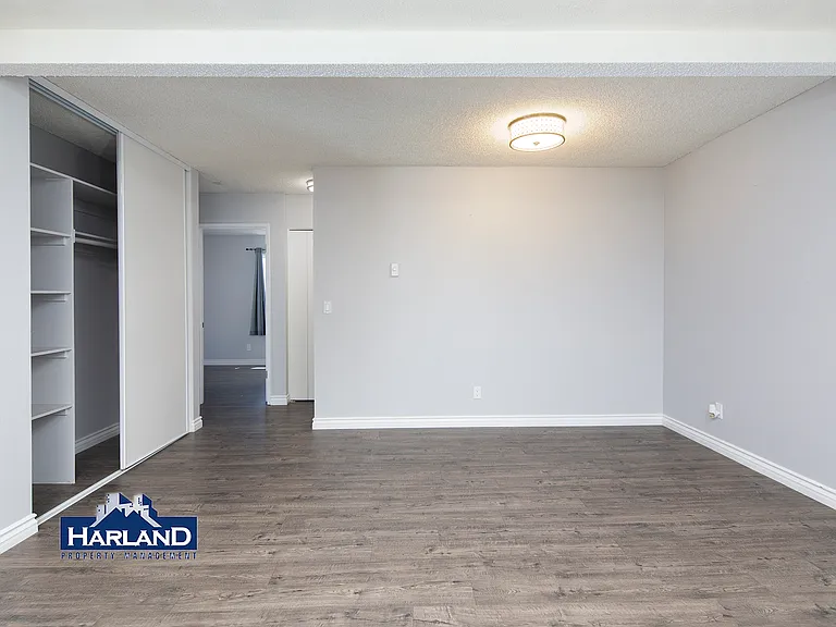 8332 Regents Rd #3A — Photo 9