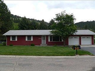 2nd image of 4710 Larch Ave