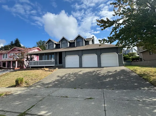 1507 63rd Ave NE, Tacoma, WA 98422