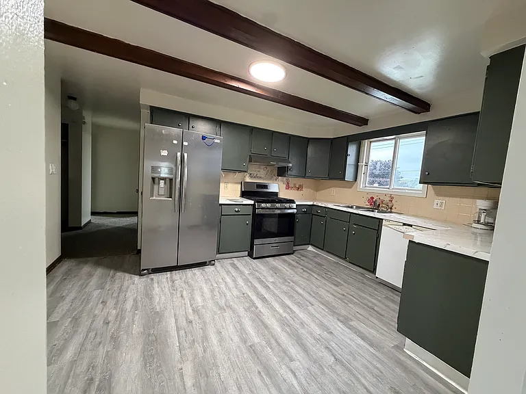 26 Sherry Dr #UPPER — Photo 4