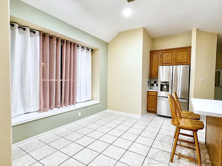 3611 Sheldon Dr — Photo 9