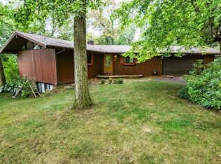 136 Green Forest Dr, Baden, PA