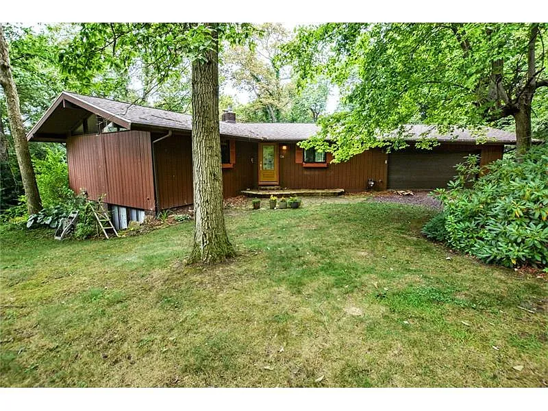 136 Green Forest Dr photo 1
