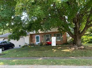 1110 Floribunda Ln, Mechanicsburg, PA 17055