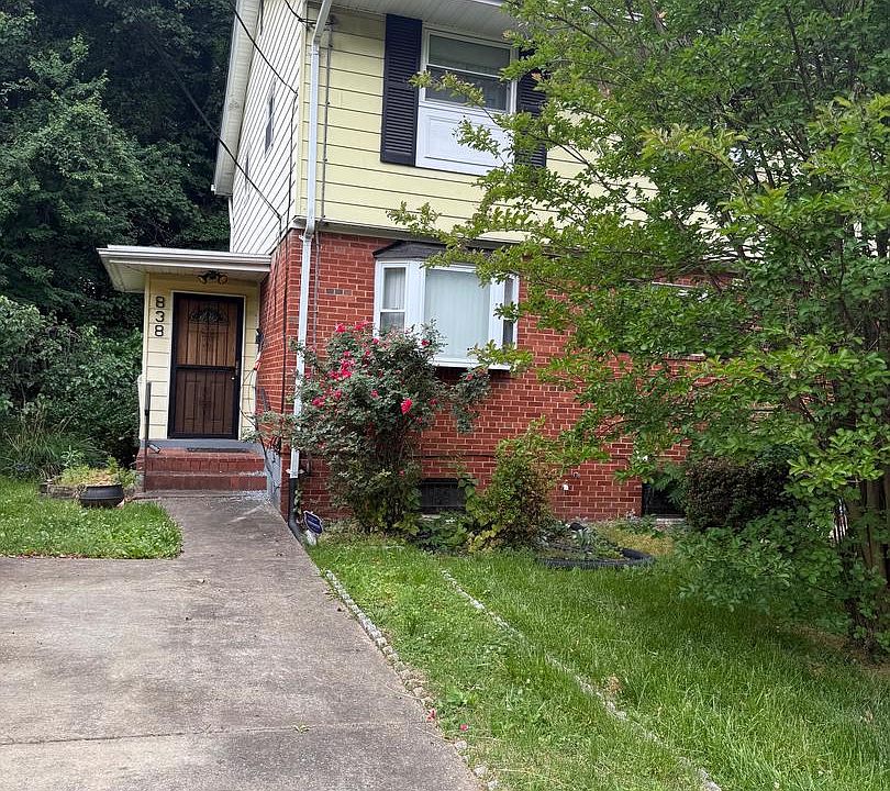 1st image of 838 Booker Dr