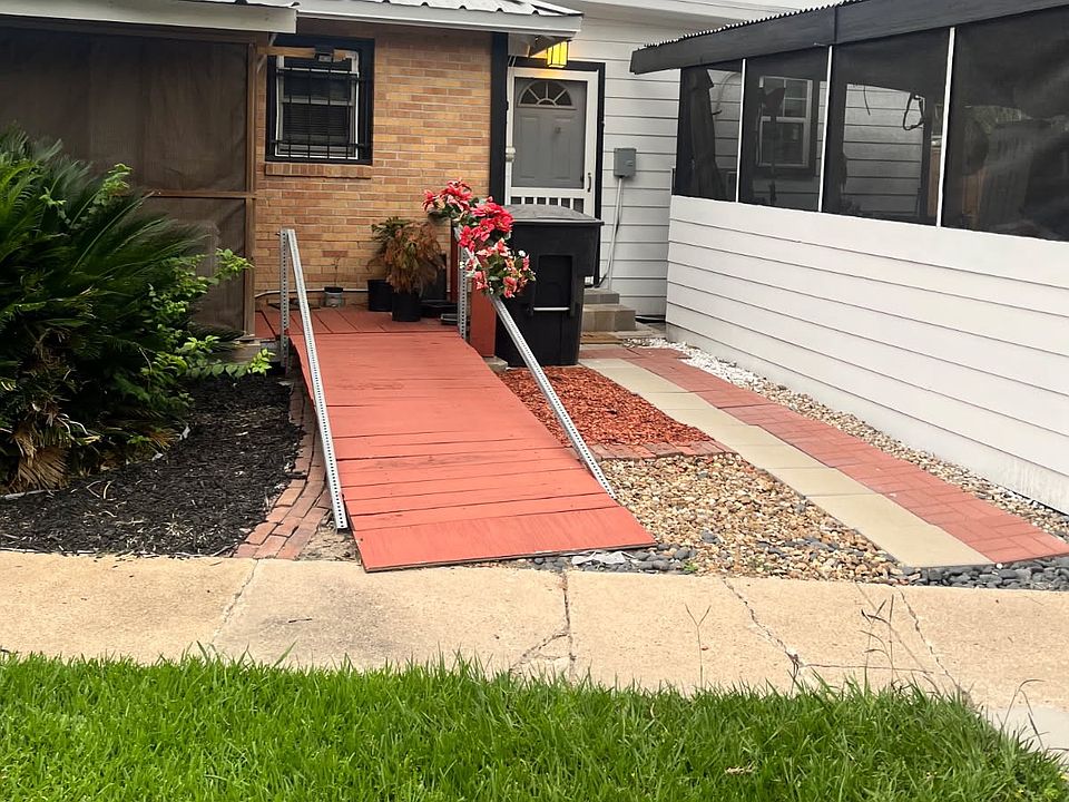 1st image of 13325 Elaine Rd