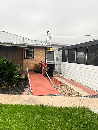 13325 Elaine Rd Photo 1