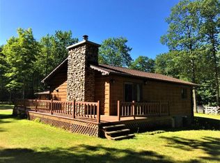 11240 Wolfs Rd, Minocqua, WI 54548