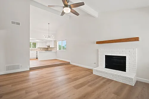 2222 Pacific Ave Photo 1
