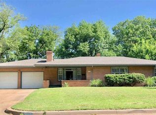 6220 E 8th St N, Wichita, KS 67208