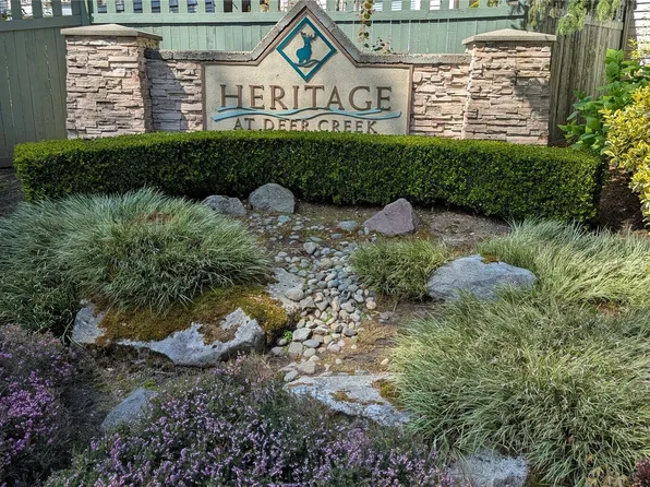 12530 Admiralty Way #F-201, Everett, WA 98204