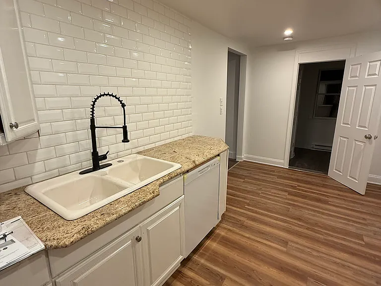 3956 Upper Valley Rd — Photo 7