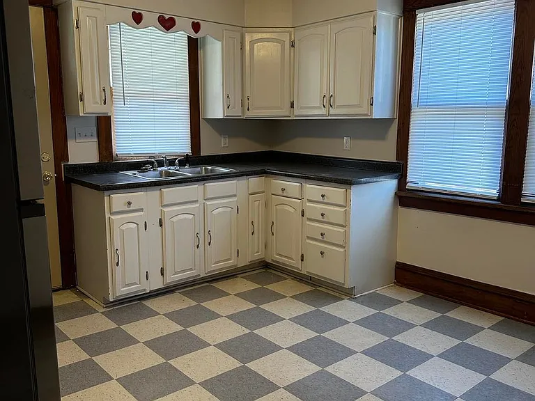 306 E Nuckols St #1 — Photo 11