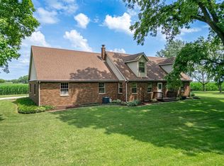 7918 Rothwell Rd, Rockford, IL 61109