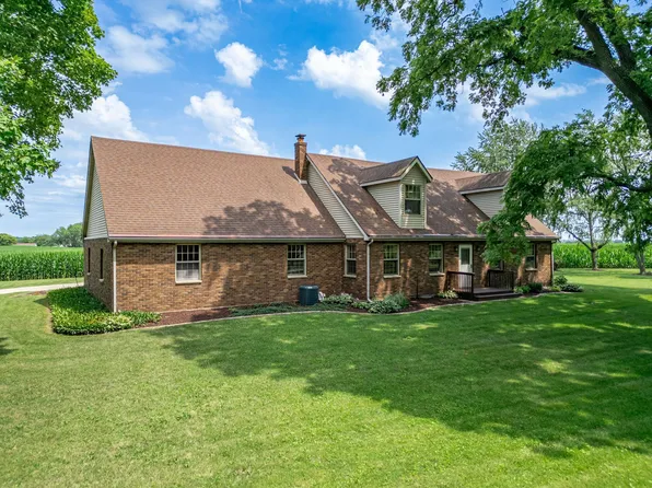 7918 Rothwell Rd, Rockford, IL 61109