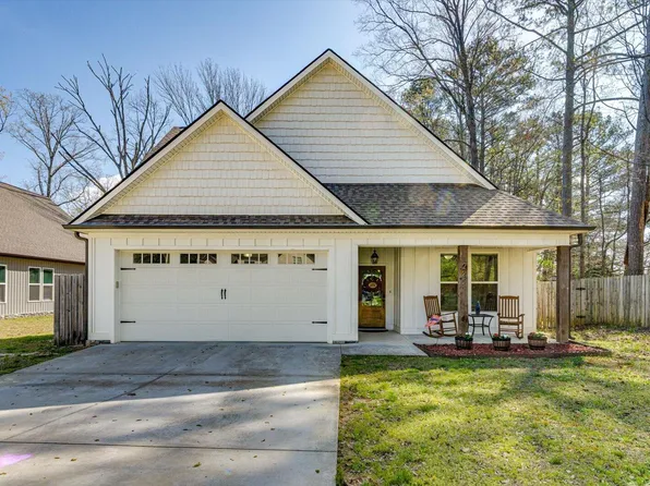 225 Lake Ave, Ringgold, GA 30736