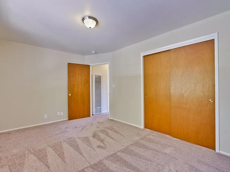 1610 Santa Clara St — Photo 12