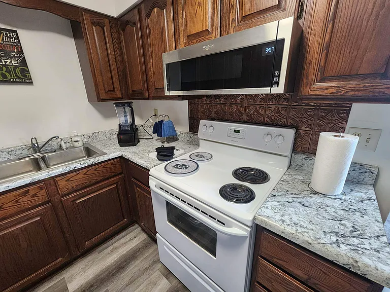 525 E Pine St #5 — Photo 17