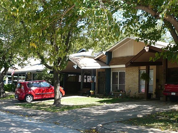 3rd image of 307 Trinidad Dr