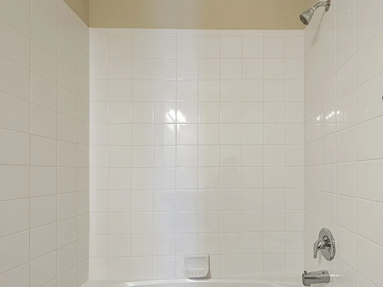 8278 Procida Isle Ln — Photo 76
