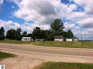 4851 N State Rd, Alma, MI 48801