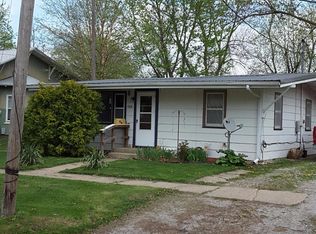 729 N 11th St, Centerville, IA 52544