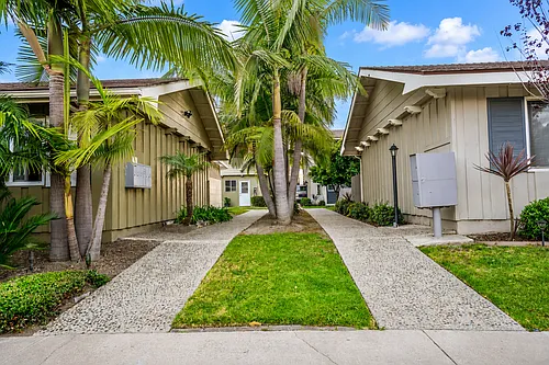 16121 Malaga Ln #D Photo 1