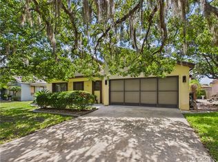 5 Pinewood Grn, Homosassa, FL 34446