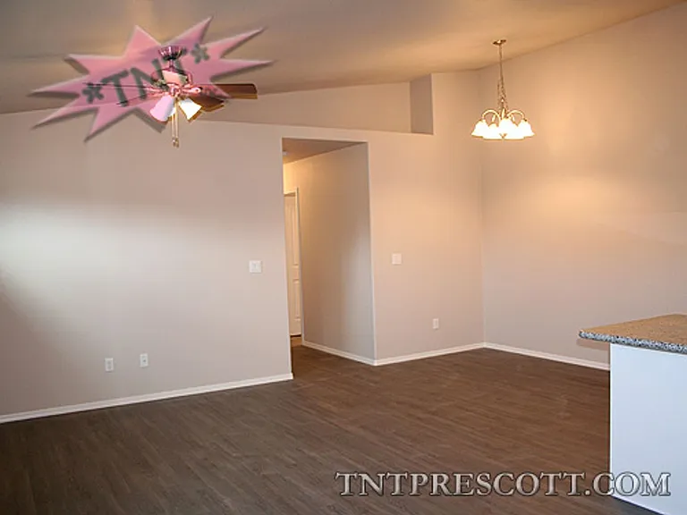 927 Gail Gardner Way — Photo 4