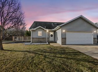 1822 36th St S, Saint Cloud, MN 56301